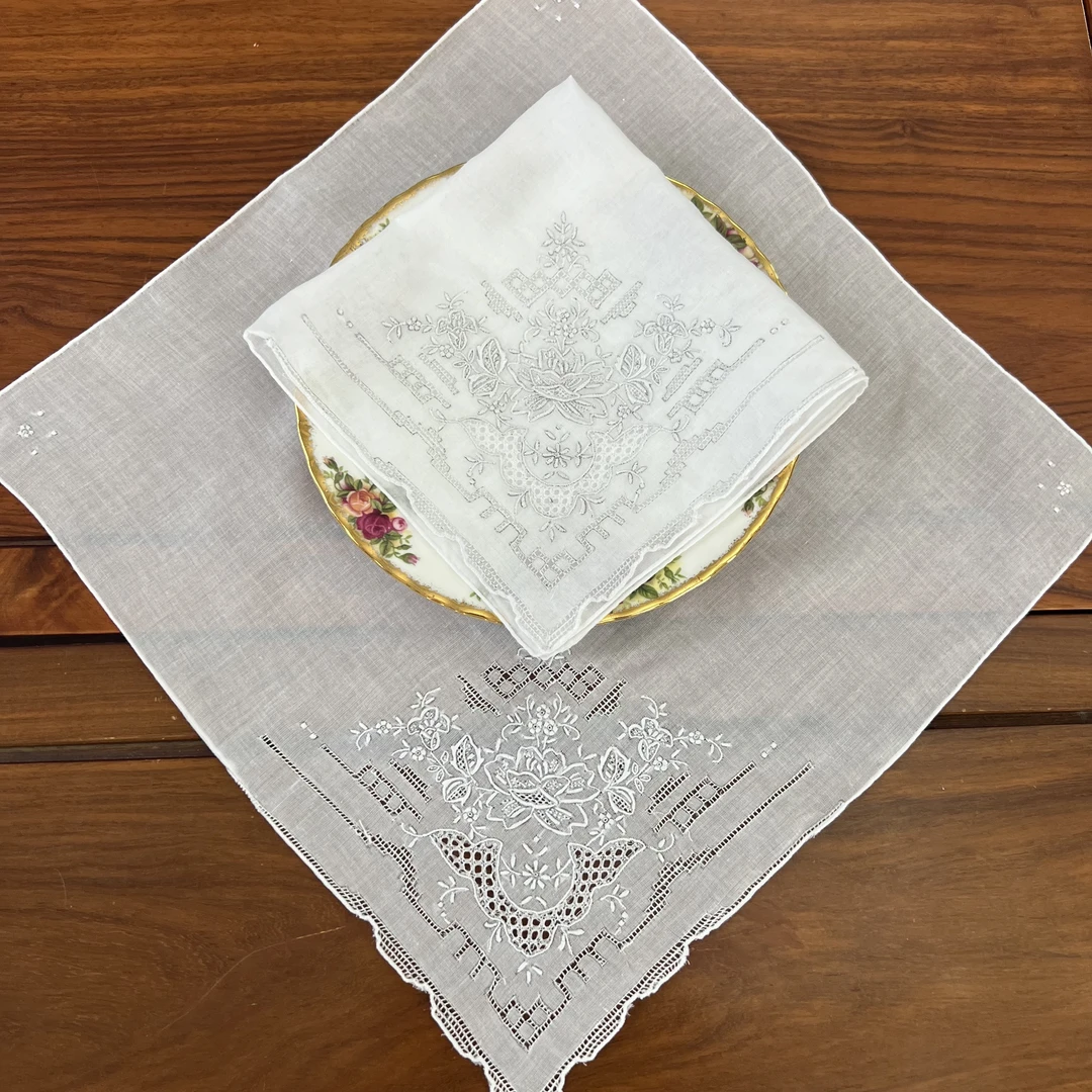 BJ975袈裟棉（30cm方）手工潮绣扎木绣餐垫/罩件美式