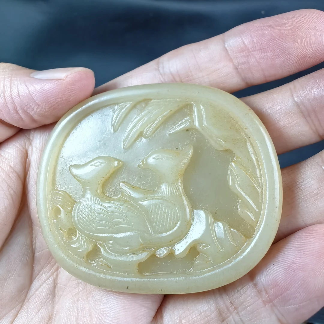 和田玉鸳鸯戏水