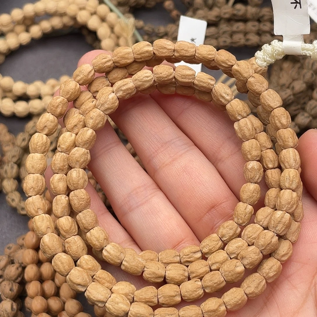 晨***嫣把件柏香籽/百香籽