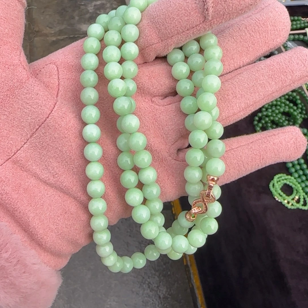 和田玉未镶嵌颈饰卡八108黑阳冻