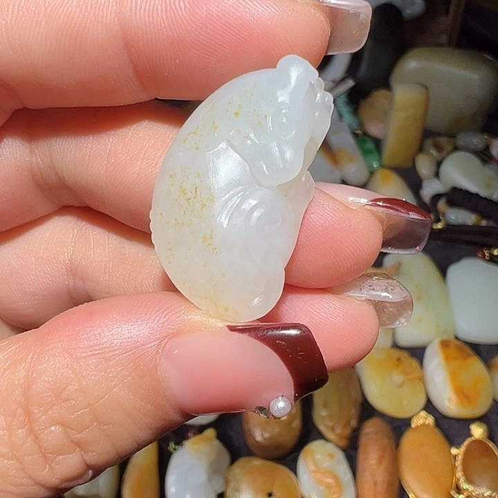 颈饰未镶嵌和田玉