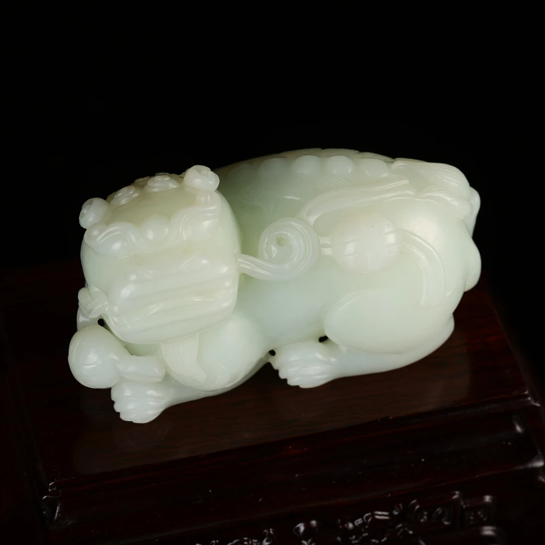 和田玉白玉南狮摆件2509150681