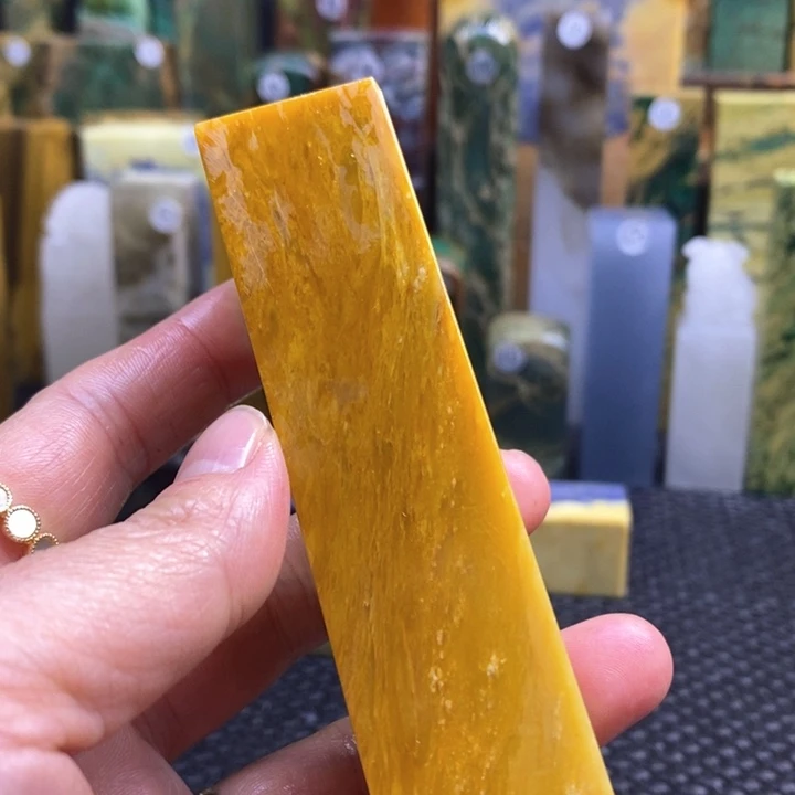 云南石梦****y青田石印章石