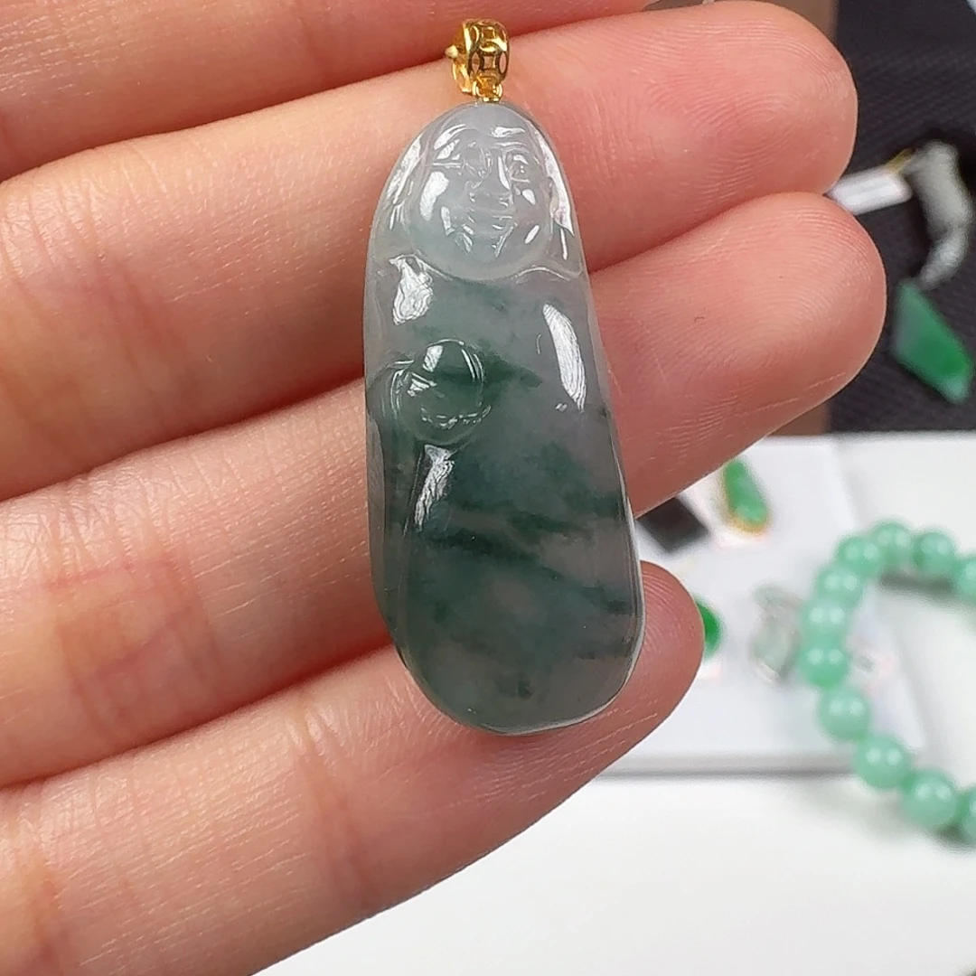 翡翠18K金镶嵌颈饰