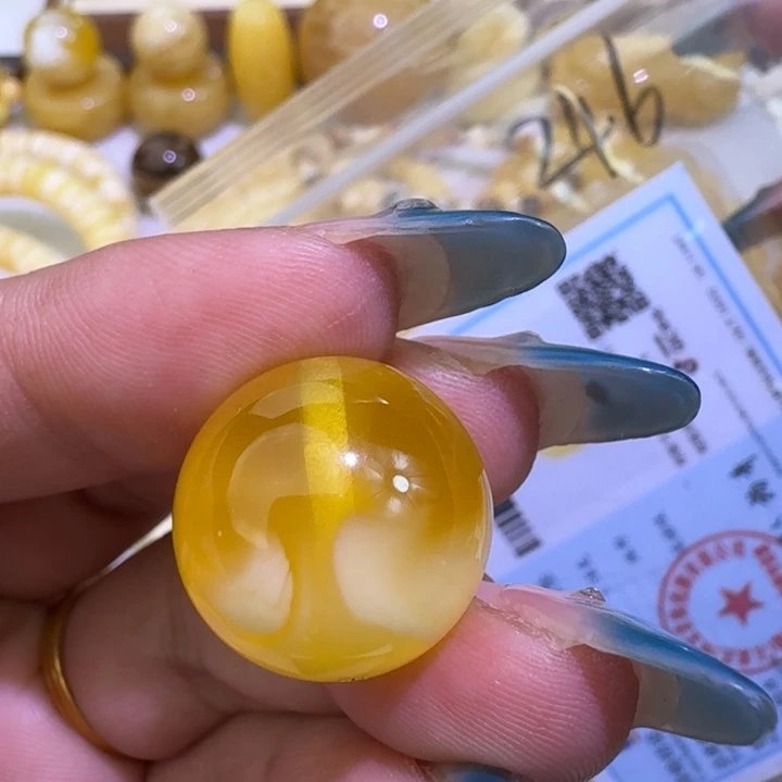 裸石琥珀未镶嵌18.4mm