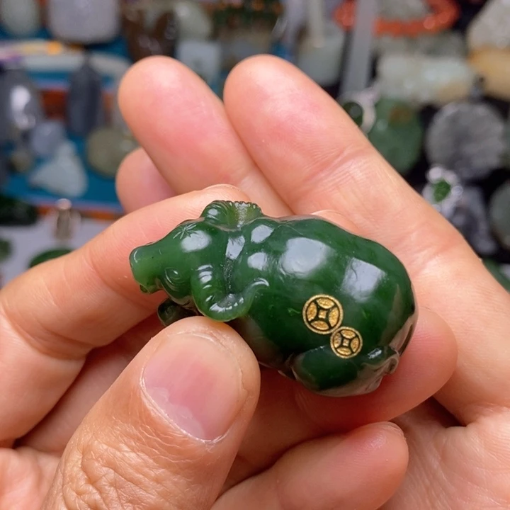 和田玉（碧玉）未镶嵌颈饰