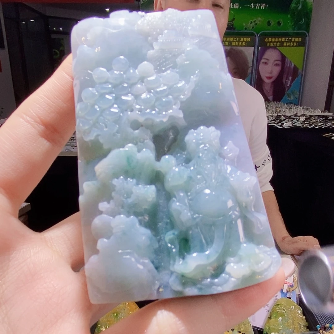 颈饰未镶嵌翡翠翡翠