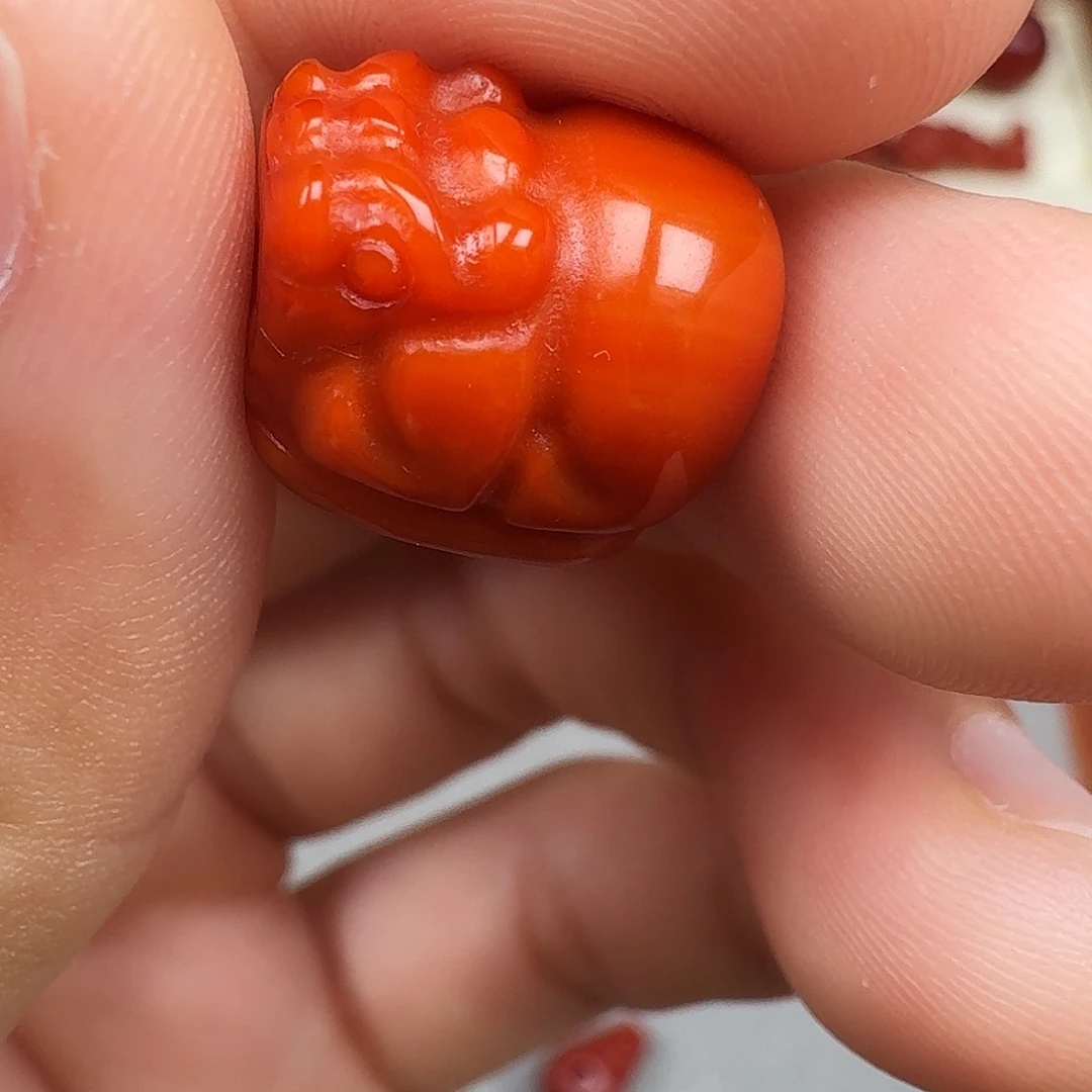 南红玛瑙合金颈饰