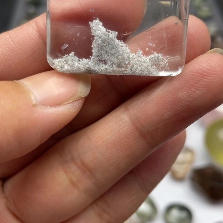 纯天然幽灵碧玺（处理）