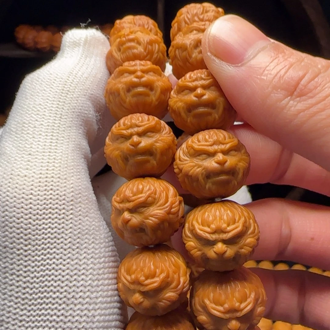 故***续猴头核桃吊坠猴头