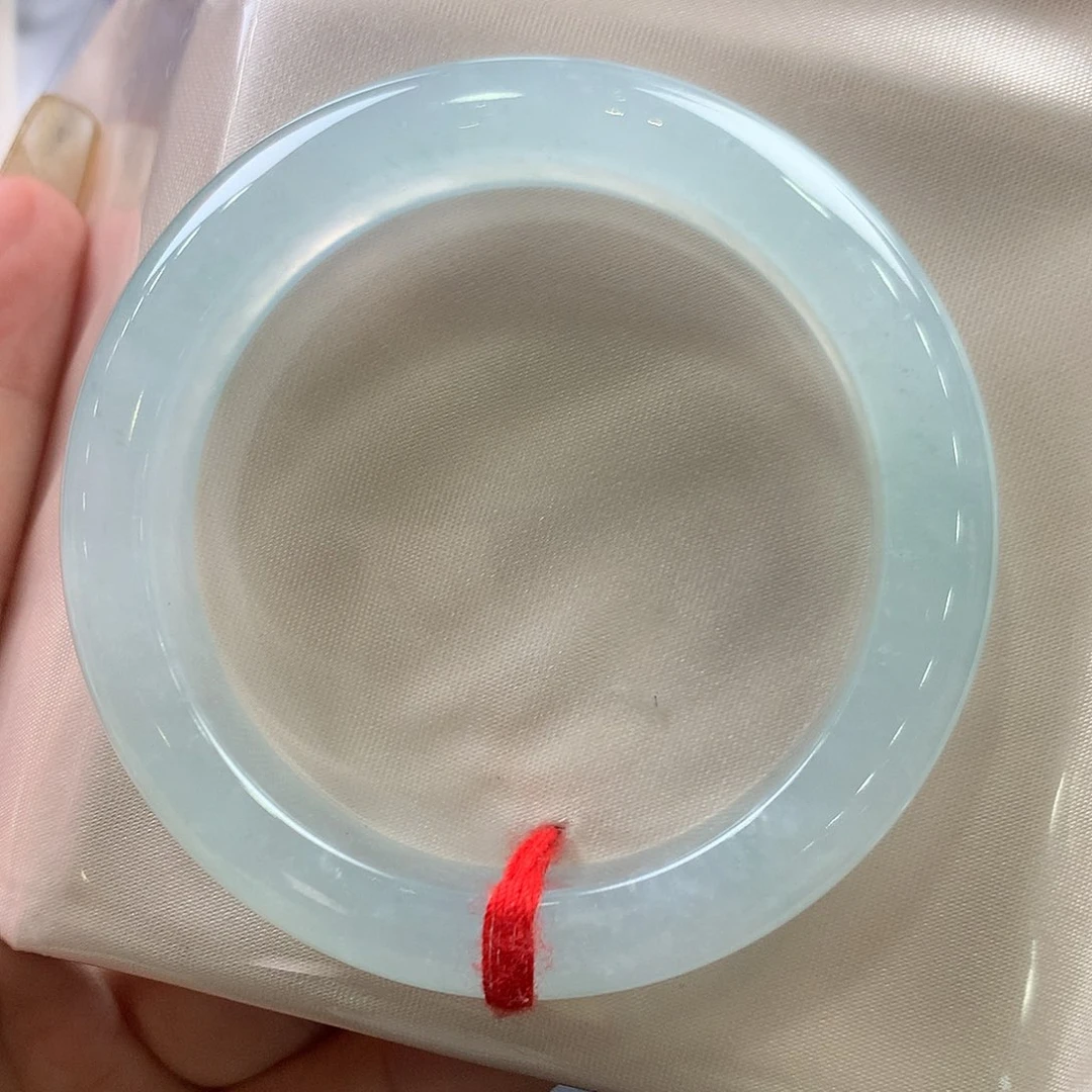 翡翠未镶嵌手镯52正圈