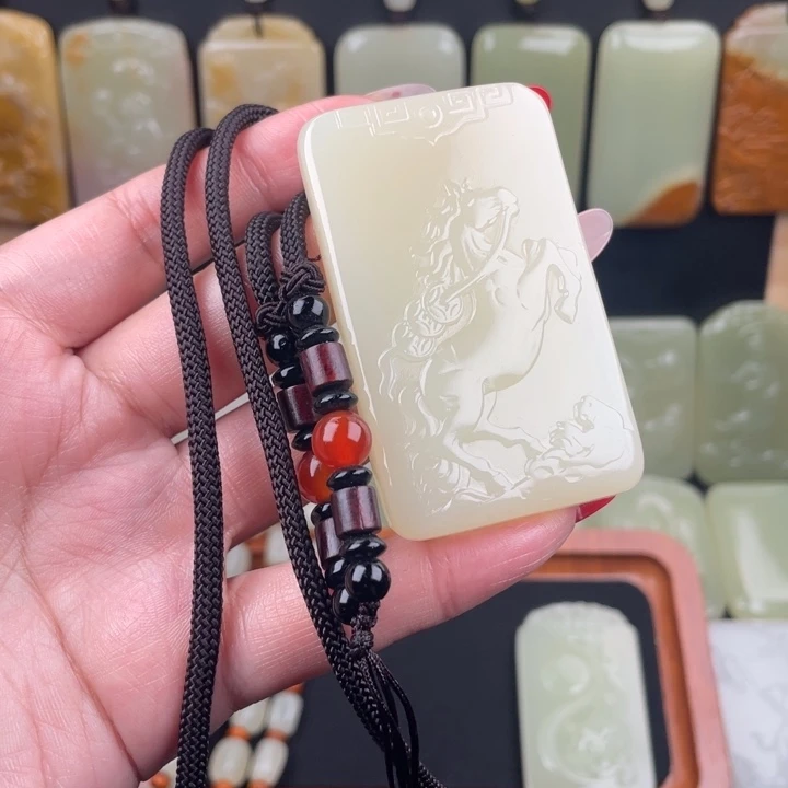 新疆昆仑山料，一物一拍