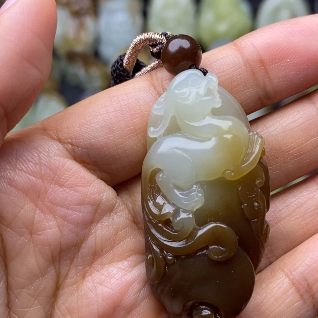 项链未镶嵌和田玉（糖玉）