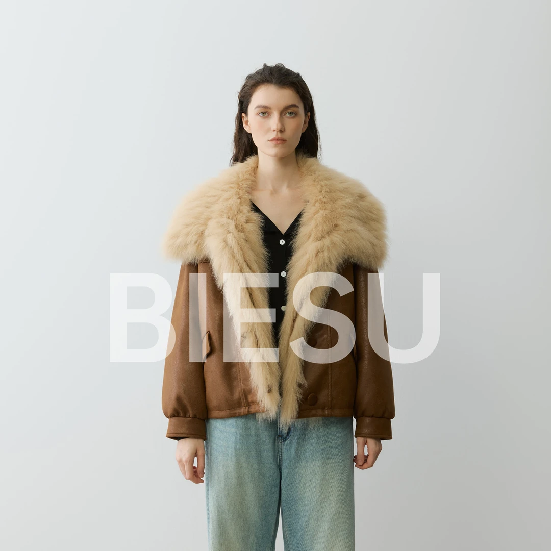 别素 巴黎往事 狐狸毛领羽绒外套