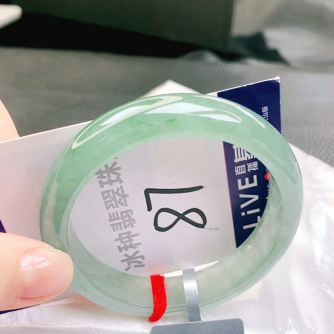 翡翠未镶嵌手镯缅甸天然a货翡翠