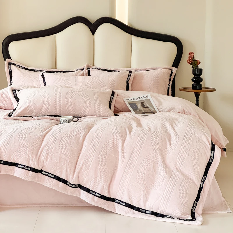 冬季加厚雕花牛奶绒被套轻奢保暖法兰绒床单床笠四件套学生三件套