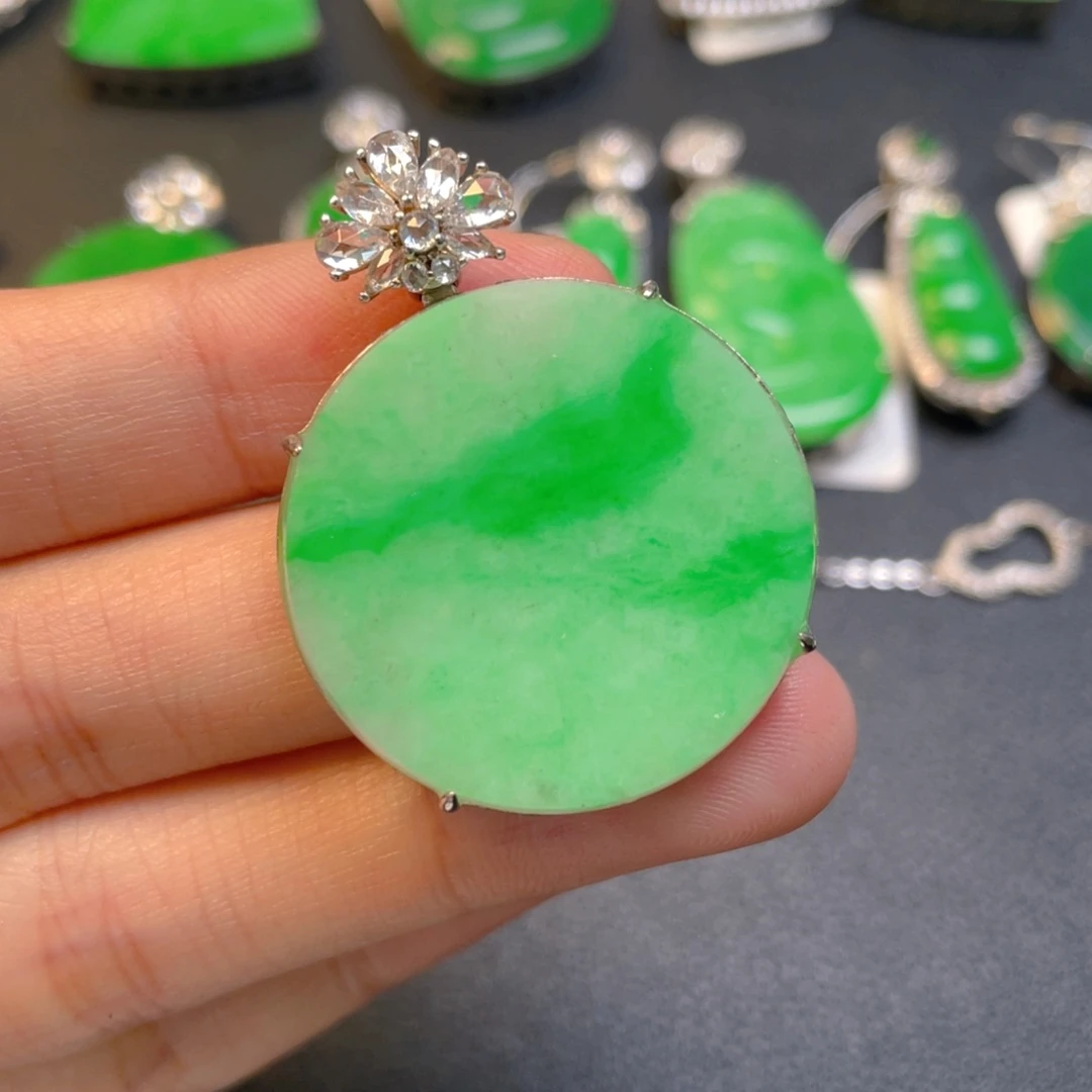 翡翠银S925镶嵌颈饰