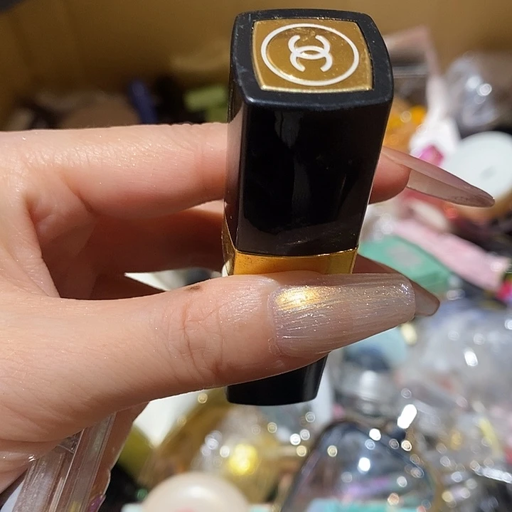 李***美沐浴中古香水沐浴露持久留香