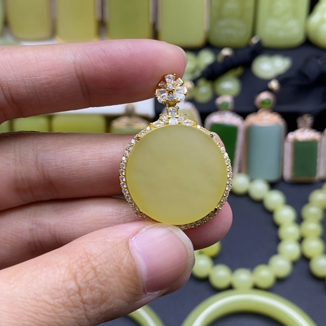 颈饰银S925镶嵌和田玉（黄玉）