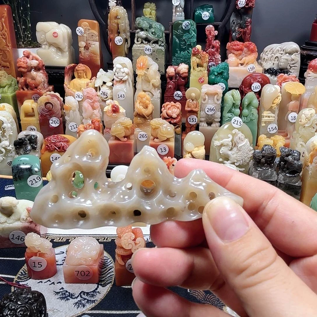 寿山石其他太湖石笔架