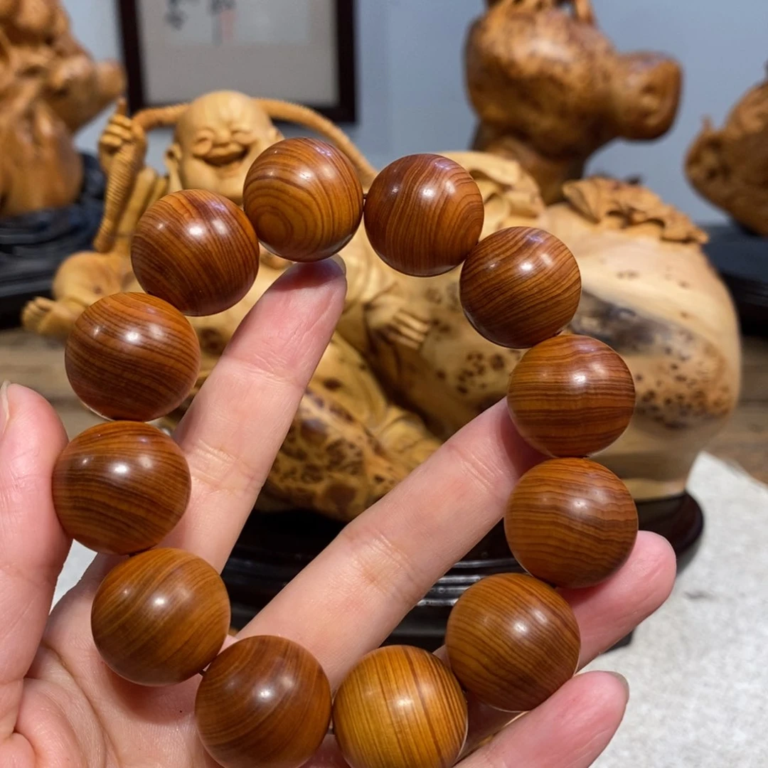 柏木（崖柏）崖柏，