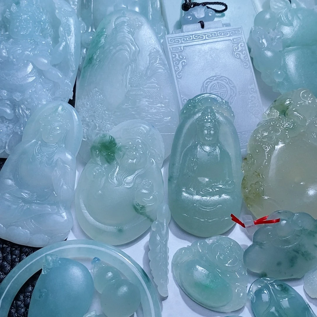 定制翡翠未镶嵌毛货付款后确认抛光