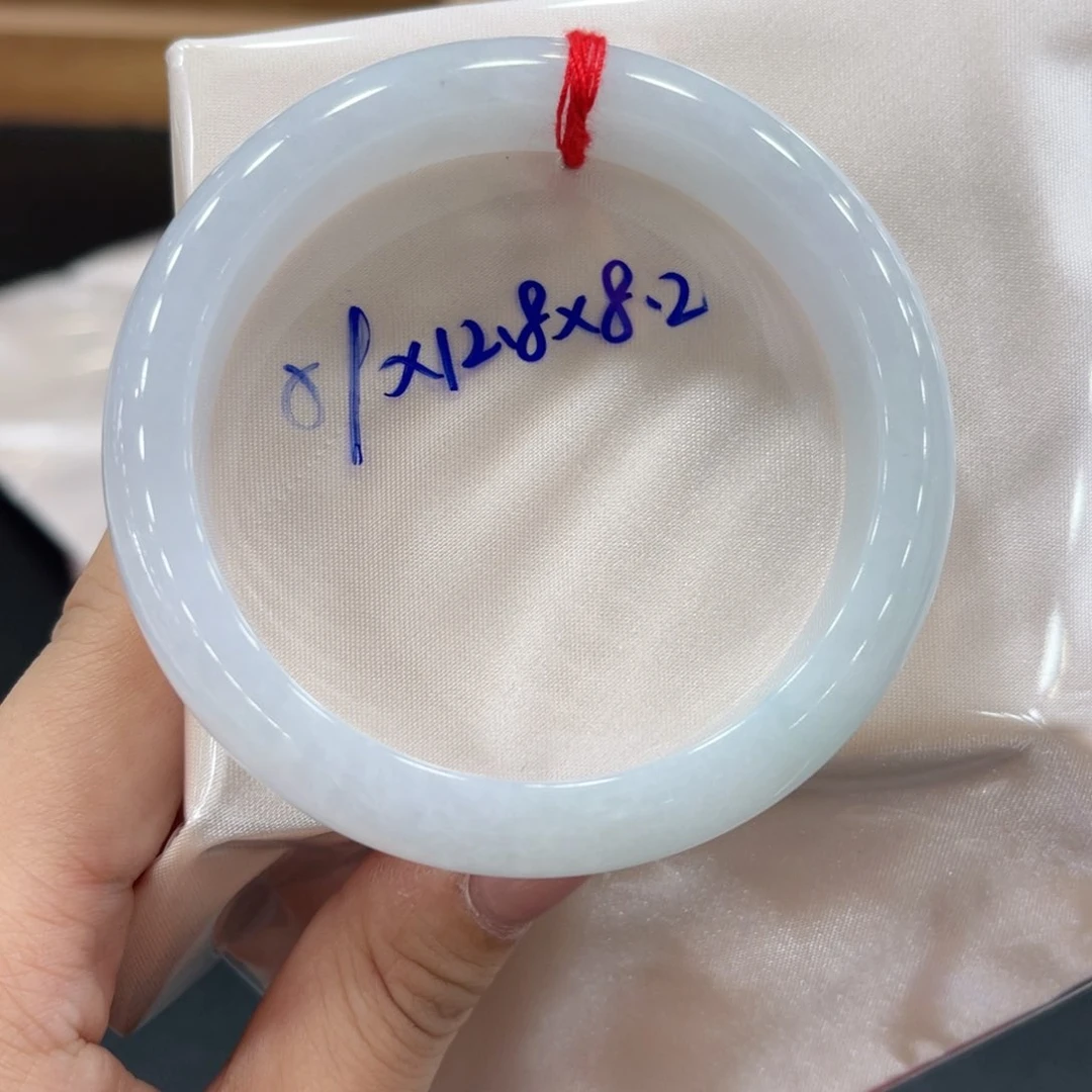 未镶嵌手镯翡翠翡翠