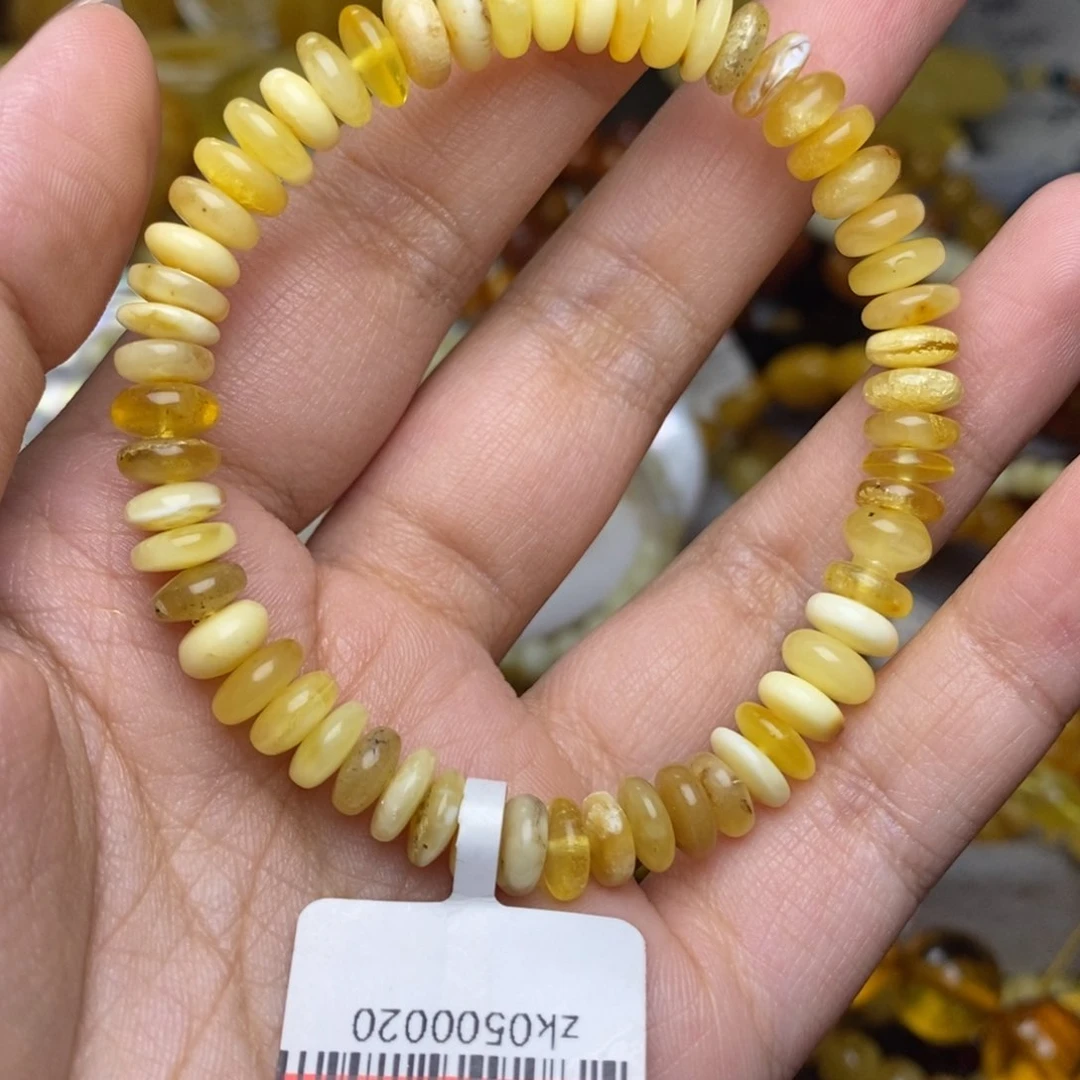 未镶嵌琥珀珠宝奇石