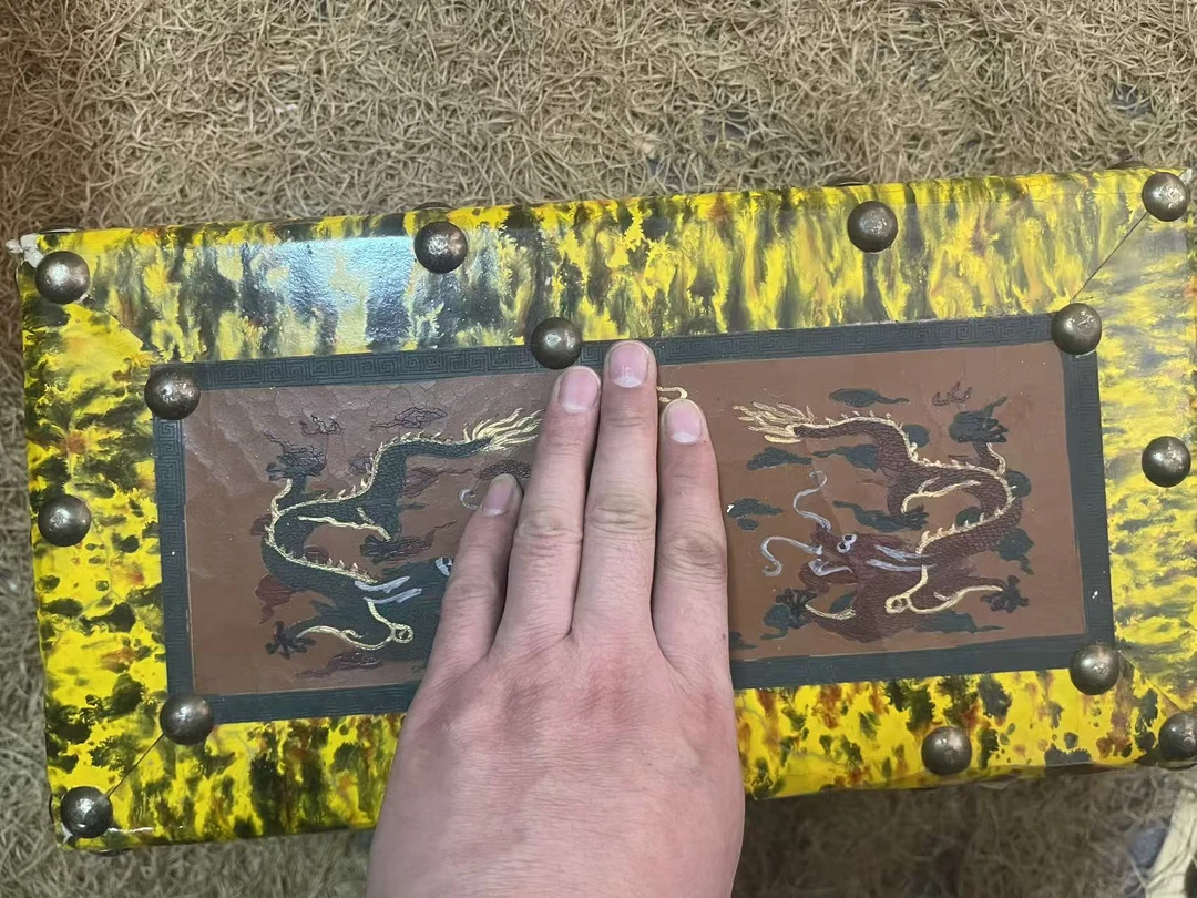 空铆钉箱   精品摆件链接