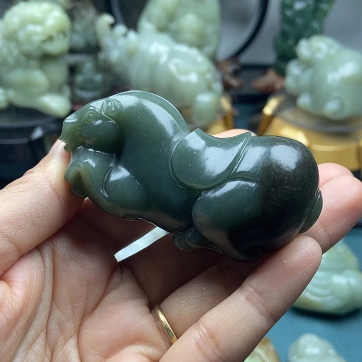 和田玉把件未镶嵌