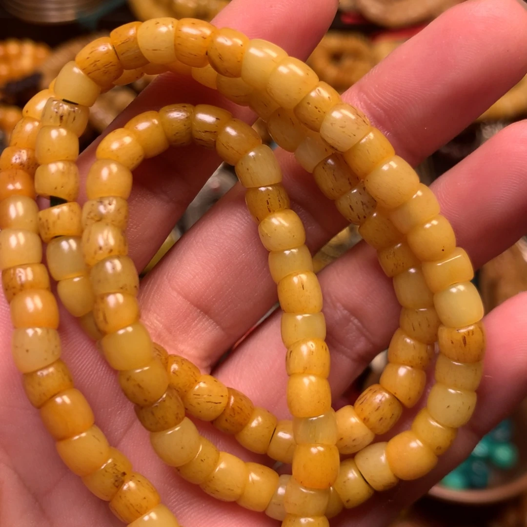 泥塑娘啦擦擦骰子