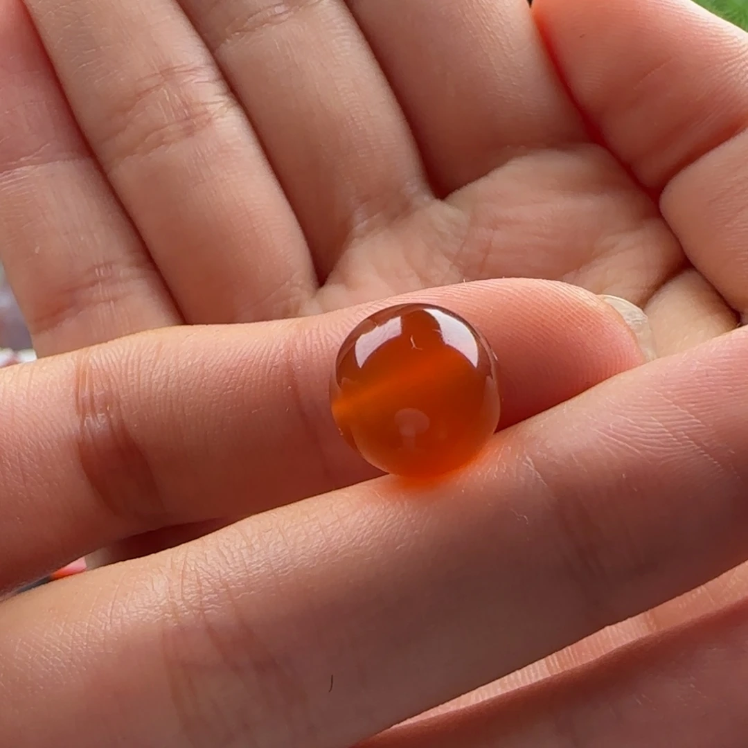 南红玛瑙未镶嵌圆珠11.4