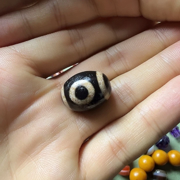 石***间玛瑙/玉髓未镶嵌珠宝半成品