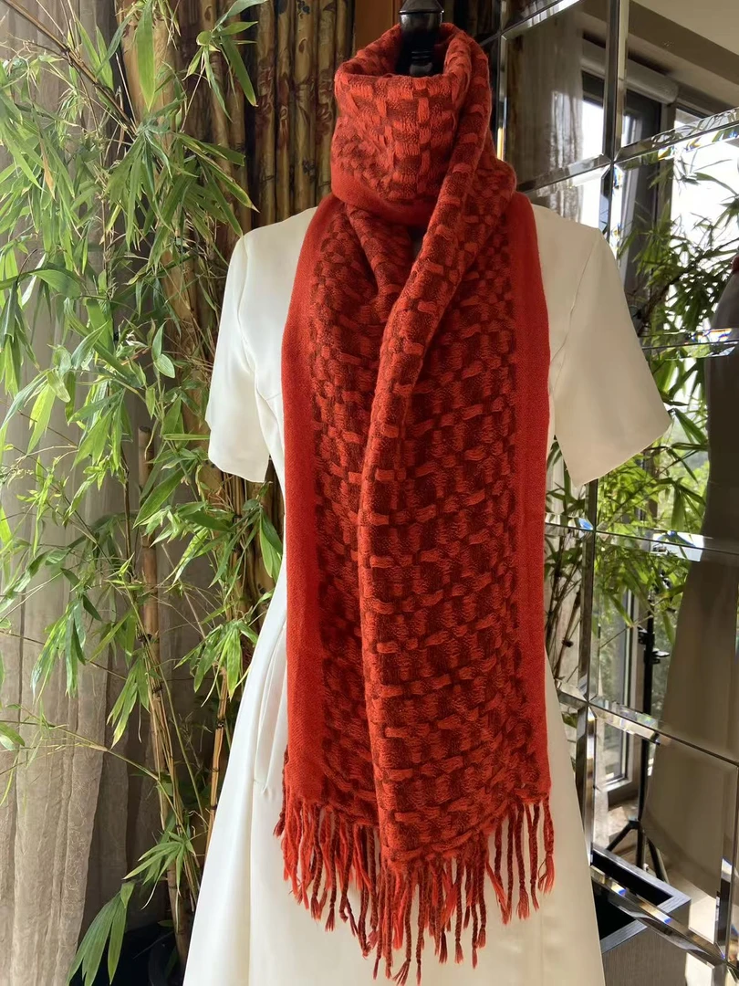 轻职风法式学院风字母休闲风围巾百搭围脖女士格子