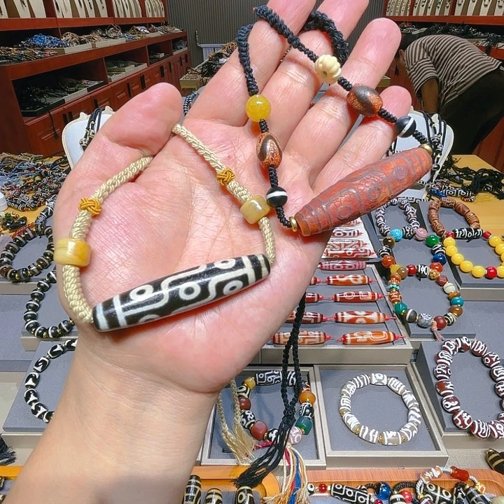 未镶嵌玛瑙/玉髓珠宝奇石