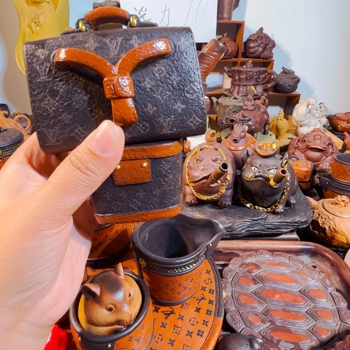 杰***-茶壶紫砂纯手工制作过程就是不断