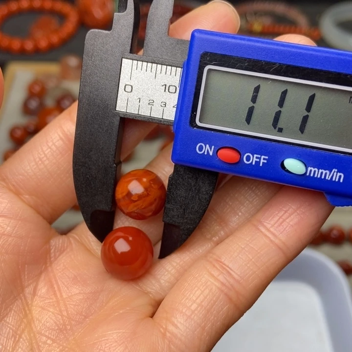 南红玛瑙配饰未镶嵌涓**流