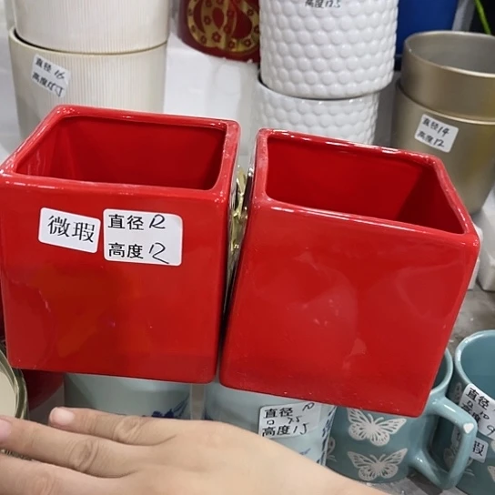 多肉绿植陶瓷花盆9.9包邮，有孔