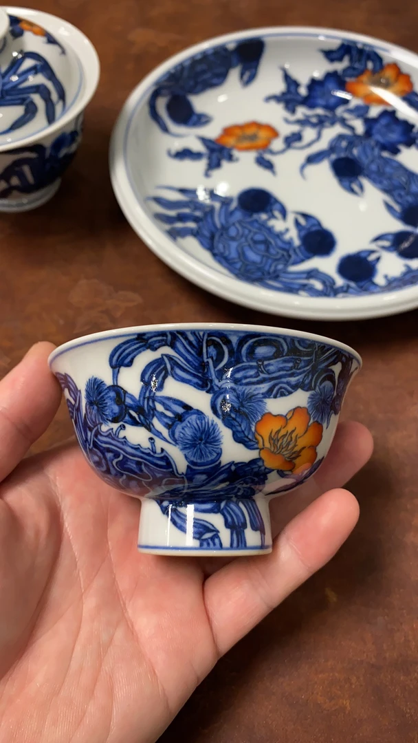 又见春风青花矾红螃蟹高足杯