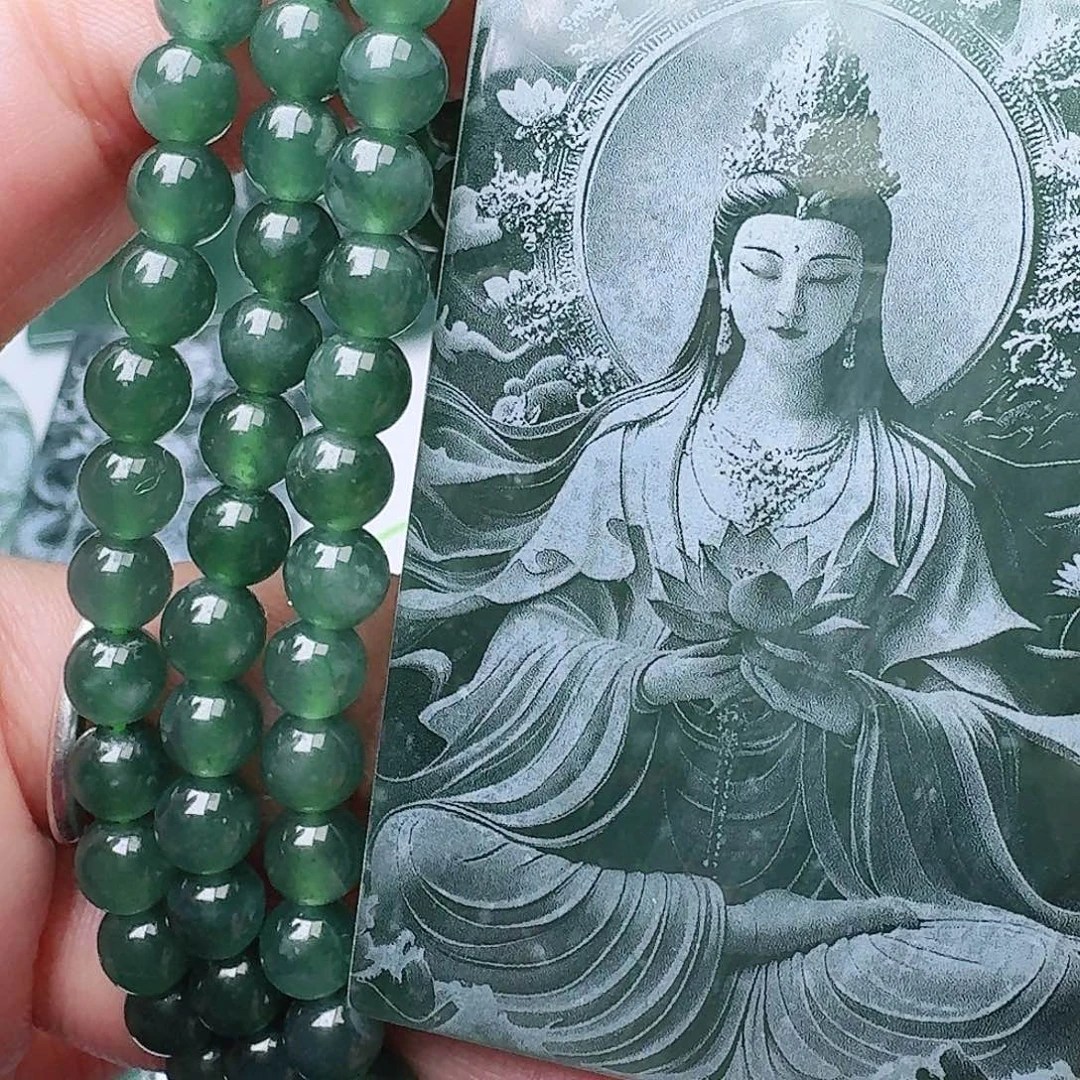 翡翠未镶嵌颈饰111