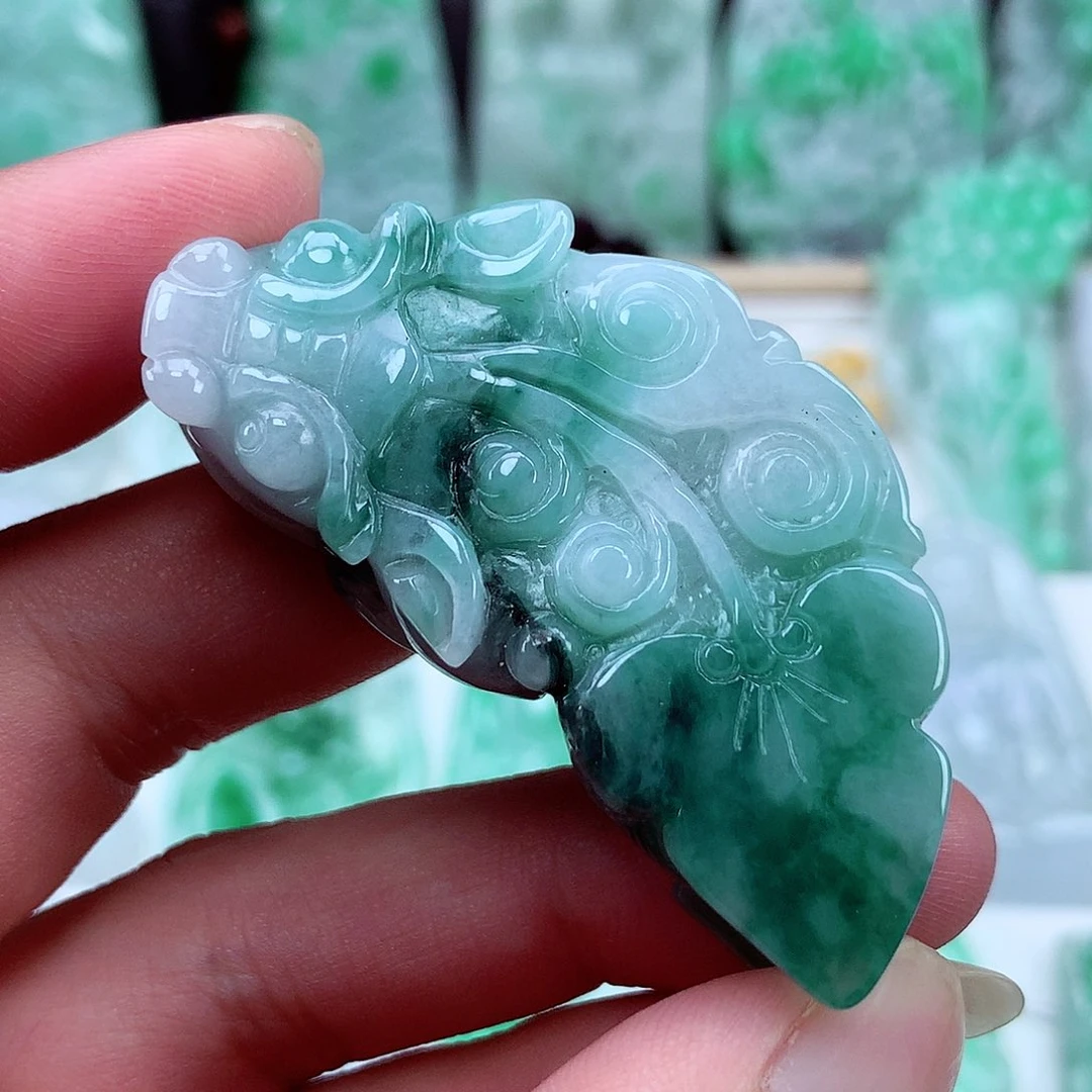 翡翠未镶嵌颈饰翡翠吊坠