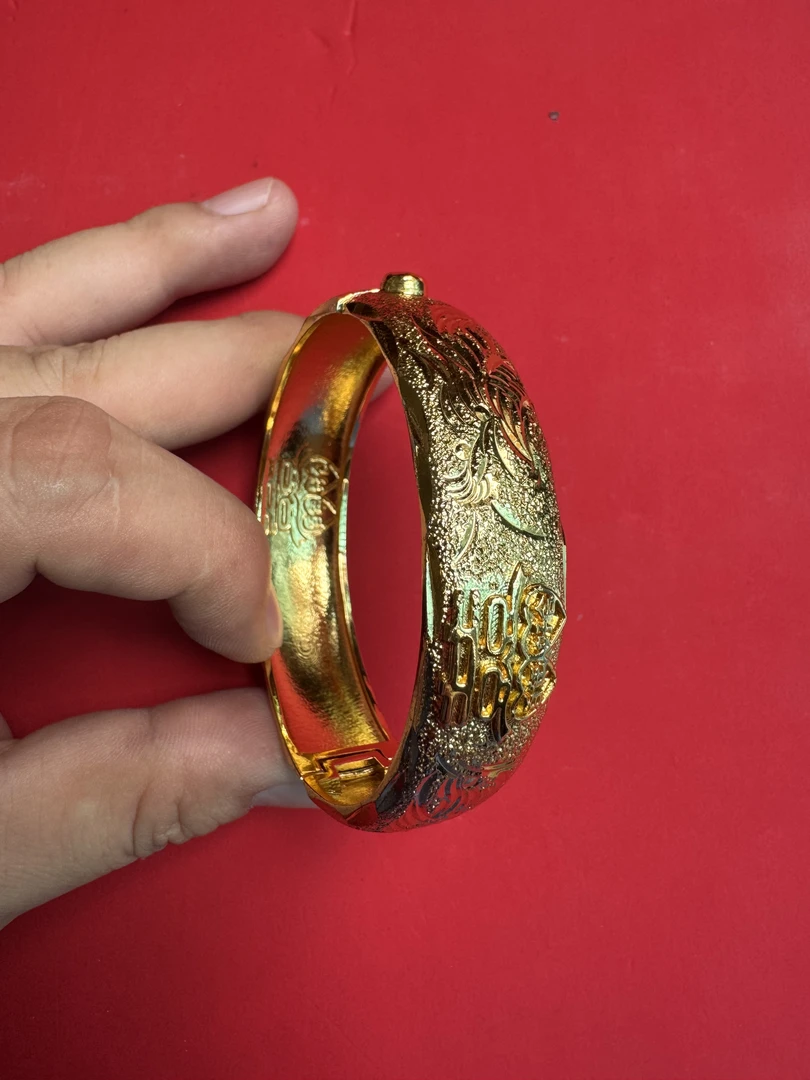 A0031高端精致饰品