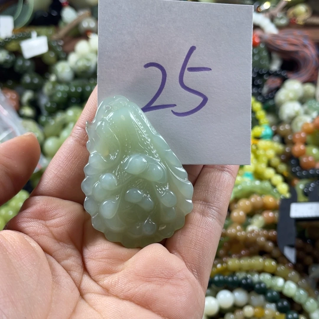 未镶嵌蛇纹石玉手链