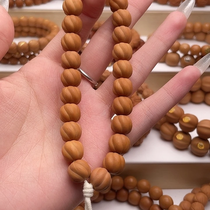 帝***人吊坠猴头核桃二等小卷卷酥手持微瑕款