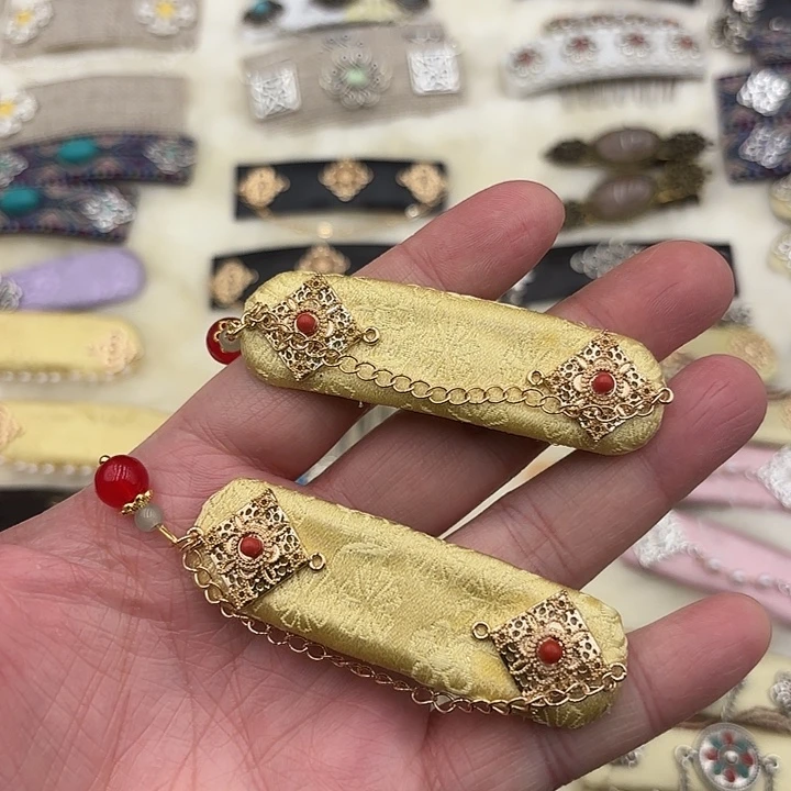 蒙古元素手工发卡一对