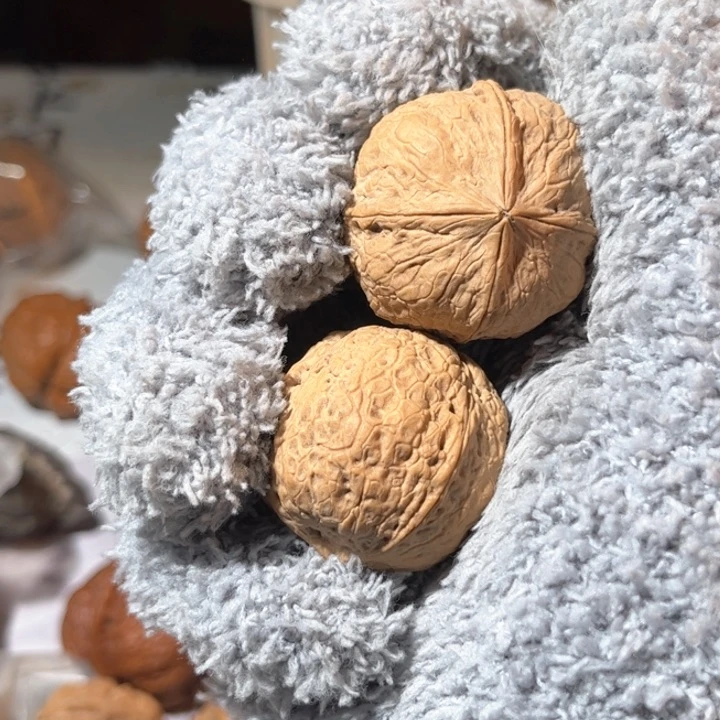 文玩核桃吊坠无*滇西铁核34