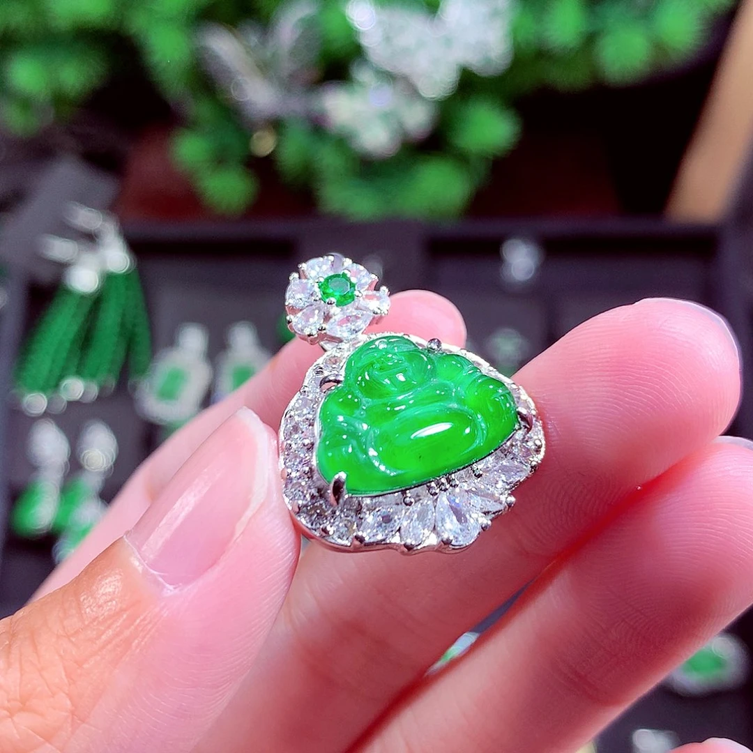 颈饰未镶嵌翡翠天然