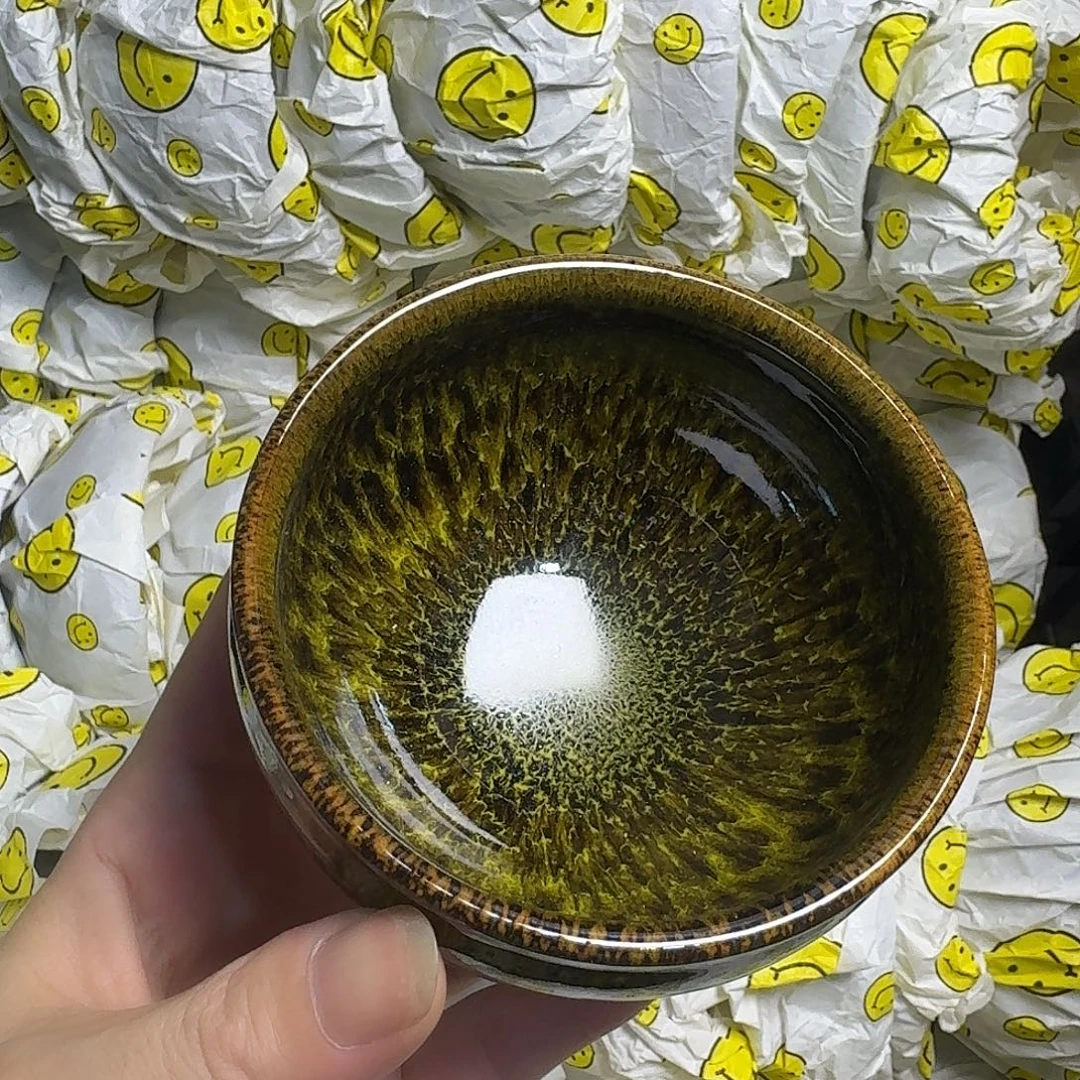 茶盏是的呢哈哈这个必须