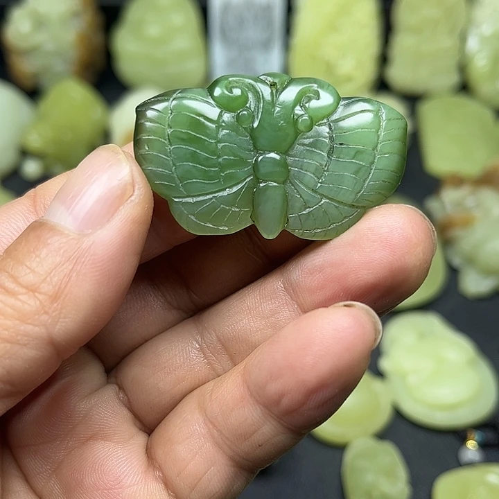 和田玉（糖玉）未镶嵌颈饰
