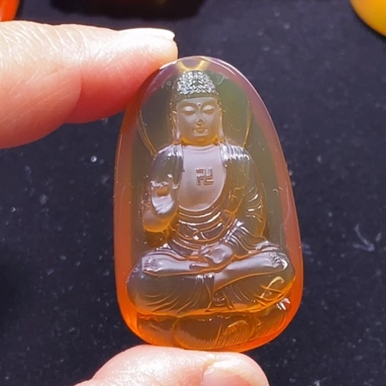 琥珀银S925镶嵌颈饰大日如来佛祖